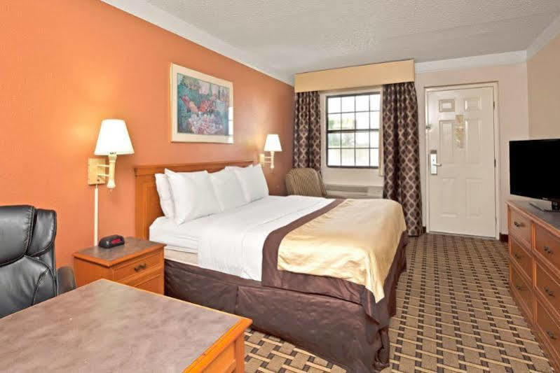 Red Roof Inn Houston North - Fm1960 & I-45 Westfield Exteriér fotografie